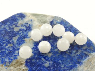 Agate - faceted spheres, 10 mm, white, pre drilled - 8 pcs/pack