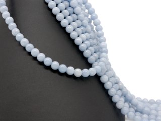 Polierte, durchbohrte, Angelitkugeln in Blau