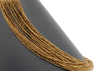 Durchbohrte, funkelnde, goldene Hämatit-Kugeln