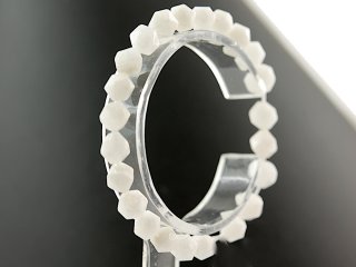 Agate bracelet - large facets 8 mm white /8703