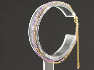 Zartes Armband mit kleinen Amethysten