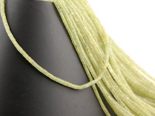 Cordon - Serpentine, tube 3x4mm vert citron, longueur 40cm /6084