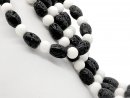 Coral and Lava strand - 14 mm, 15x20 mm, black and white,...