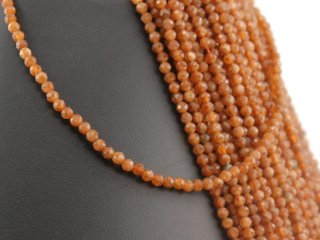 Garnet strand - faceted spheres 3,5 mm brown, frosted length 39 cm /4931