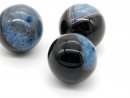 Achat - Kugel 24 mm schwarz und blaue Kristallstruktur, gebohrt /5751s