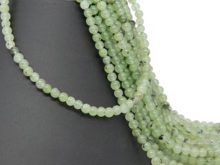 Green garnet strand - spheres 6 mm colored green, length 38 cm /4609
