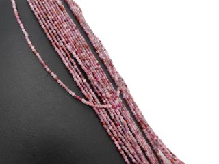 Spinell Strang - facettierte Kugeln 2 mm rosa rot, Länge 39 cm /3936