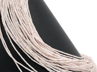 Cubes clairs à facettes en Opale rose pour bijoux