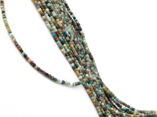 Turquoise strand - faceted cubes 3 mm multicolor, length 39 cm /4948
