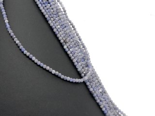 Perles de tanzanite facettées de couleur lilas
