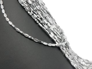 Leaf-shaped haematite stones in grey
