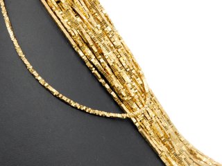 Disques dhématite dorées percées et scintillantes