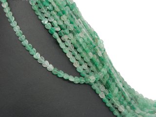 Disques de quartz vert perforés et plats en forme de cœur