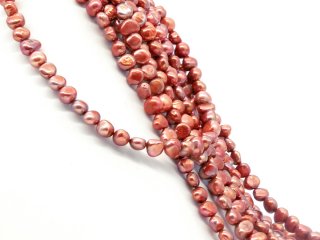 Perles de culture rouges baroques pour bijoux