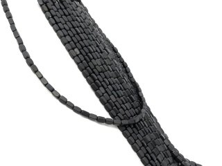 Perles dhématite noire percées