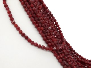 Faceted, pierced quartzites