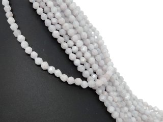 Faceted, pierced quartzites