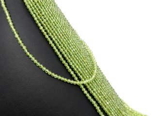 Grüne, facettierte Peridotperlen