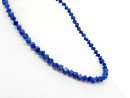 Cubes en lapis-lazuli percés en diagonale