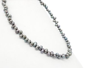 Perles de culture baroques grises, percées en haut