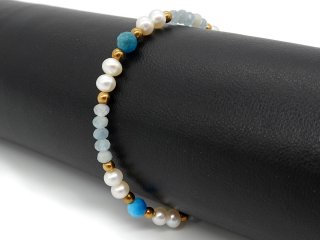 Bracelet en pierres précieuses composé de labradorite, daigue-marine, dapatite et de perles de culture