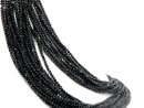 Perles de tourmaline noires à facettes