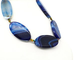 oval, drilled agate discs