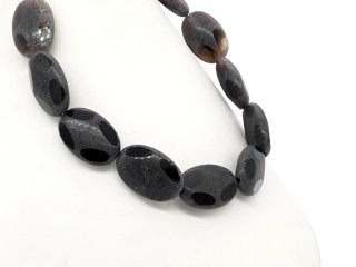 oval, drilled agates