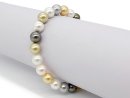 Stretchy pearl bracelet