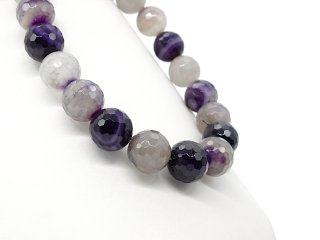 Funkelnder Achat Edelsteinstrang in Violett und Grau