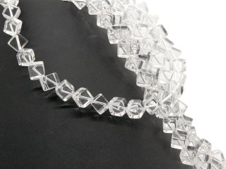 4666/ Rock crystal strand - diagonal-drilled cubes, 8 mm - 39 cm