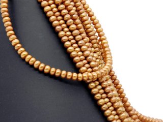 Cordon de perle de culture - bouton 4x6 mm brun dor&eacute;, longueur 40 cm /7264