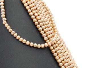 Culture pearl strand - baroque 5x6 mm cream brown, length 41 cm /7276