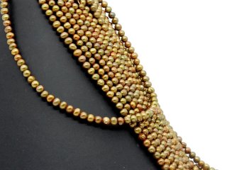Cordon de perle de culture - presque ronde 5 mm brun, longueur 38 cm /7533