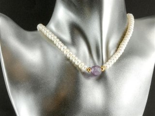 Necklace made from gemstones and pearls