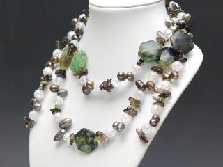 9681/ Offene Halskette - Bergkristall, Perlen, Rauchquarz, Moosachat, Peridot 135 cm