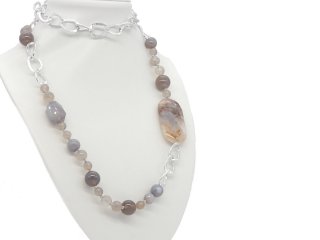 Necklace made from gemstones