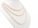 Long necklace with white cultured pearls