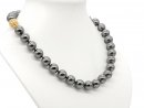 Dark grey shell bead necklace with gold-coloured clasp