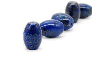 A loose lapis lazuli gemstone