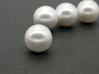 One white shell pearl