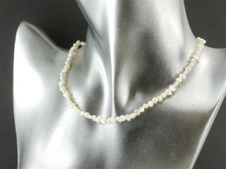 Cultured pearl strand - baroque, 3x5 mm, white /7052